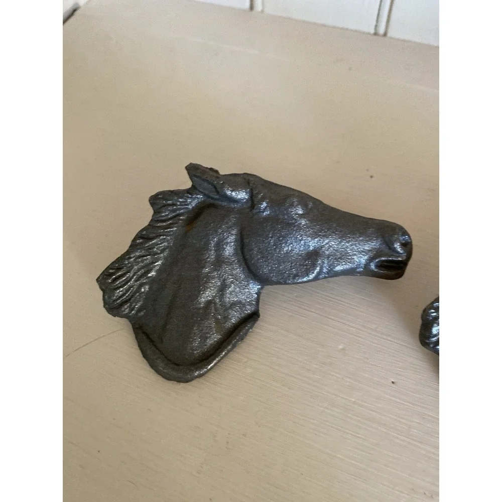 Horse Head Drawer Pulls Handles Dark Gray Metal Cast Iron Western Old West Set 2